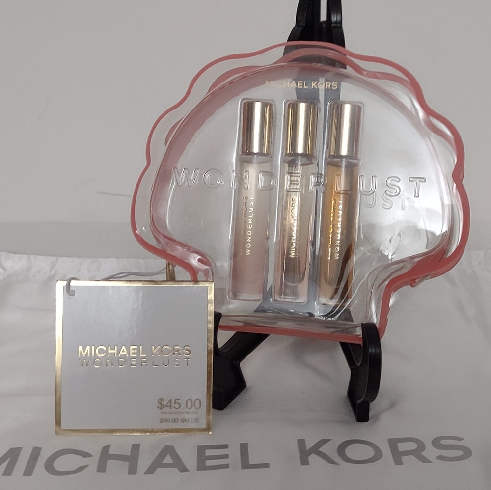 Michael Kors Wonderlust Perfume Set